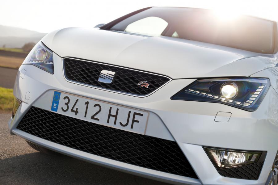  Seat Ibiza FR 2012 года  (фото 4 из 22)